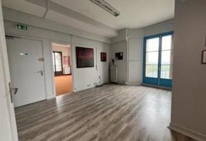 Vente bureaux Amiens - Tour Perret, centre-ville et transports
