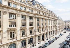Location bureaux Paris 9 - Proximité Gare Saint Lazare et Métro