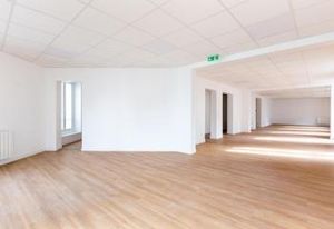 Location bureaux Paris 20 - Proche métro Pyrénées et Belleville