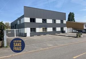 Location local d'activité La Chapelle-sur-Erdre - Bus et tramtrain