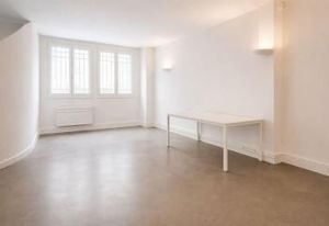 Bureaux à vendre Paris 18 près Pigalle et impasse privée