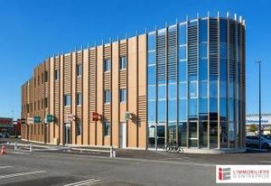 Location local d'activité Châteaugiron - Centre commercial UNIVER