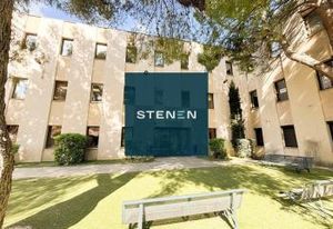 Location bureaux 260 m² Aubagne - Desserte bus et tram multiples