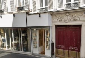 Location boutique rue des Dames Paris 17e