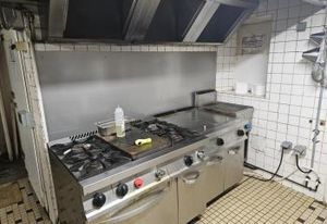 Auberge avec gîte à vendre près de Bonaguil