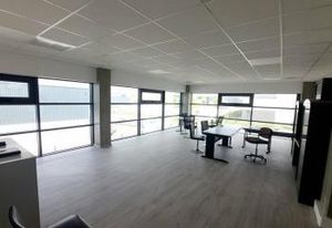 Location bureau Saint-Sauveur - Accès rocade et autoroute