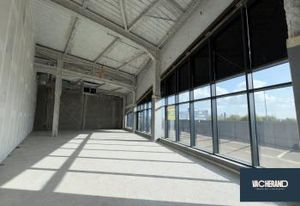 Location local commercial Lesquin - Face axe principal