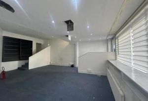 Location bureaux Paris 15 - Proche Champ de Mars et métro Dupleix