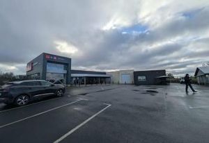 Local d'activité à vendre Boos - Axes très passant