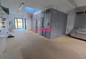 Location local commercial Pleuven - Showroom & atelier