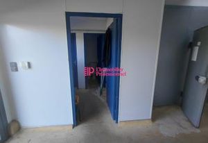Location local commercial Pleuven - Showroom & atelier