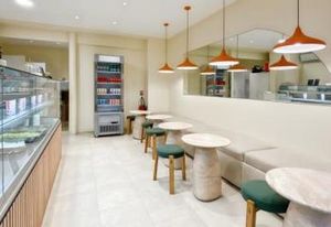 Local commercial à louer Paris 9 - Métro Liège