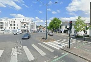 Location local commercial Place Zola - Nantes