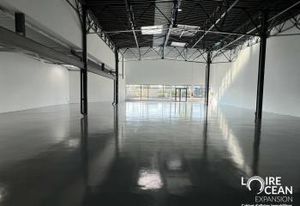 Location local commercial Beaucouzé - RD 523