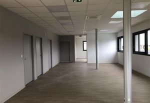Location bureaux Fondettes - Proche périphérique Tours et bus