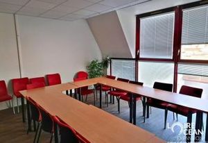 Bureaux à vendre Angers Ouest - Centre commercial Grand Maine