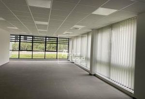 Location local d'activité Grigny - Parc neuf - Accès A6