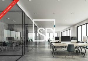 Vente local commercial 1360 m² centre-ville Vichy