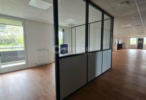 Vente bureaux Langueux - Proche voie express et PMR