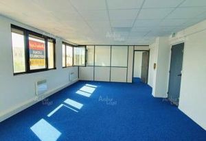 Bureaux à louer Dijon Parc Mirande - Ascenseur et tram T1
