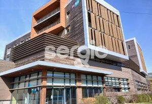 Location bureaux Champs-sur-Marne - Proche transports et centres de recherche