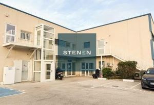 Location bureaux Marseille 16 - Proche axes autoroutiers A7 et A55