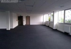 Location entrepôt Aubervilliers - Site clos sécurisé proche métro