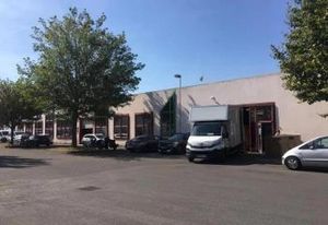 Location local d'activité Ivry-sur-Seine - Accès sécurisé 24/7