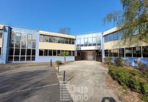 Bureaux à louer St-Thibault-des-Vignes parc sécurisé