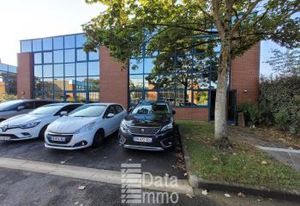 Location bureaux Savigny-le-Temple - Proche RER D et A5