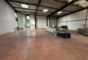 Location local d'activité Villepinte - Proche A104 sécurisé