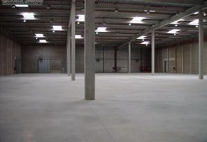 Location entrepôt Brétigny-sur-Orge - Parc logistique sécurisé 24/24