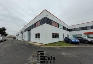 Location local d'activité Quincy-Voisins - Accès plain-pied
