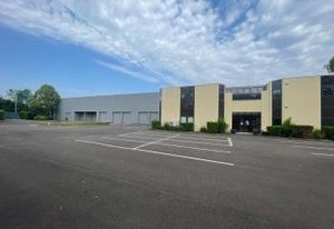 Location entrepôt Lisses - Bâtiment indépendant label BREEAM