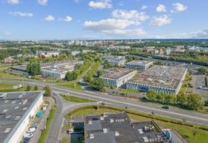 Location local d'activité Évry-Courcouronnes - Proche autoroute et gare