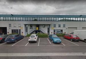 Location local d'activité Le Thillay - Proche A1/A3 et RER D