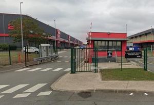 Location local d'activité Le Blanc-Mesnil - Double face A1
