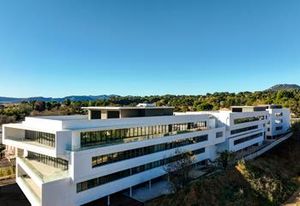 Vente bureaux Aubagne, Quartier Napollon, proche autoroutes et transports