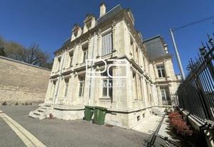 Vente bureaux Nancy Rue Saint-Georges - Tramway à pied