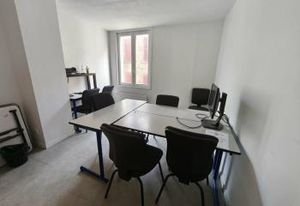 Bureaux à louer Bayonne - Face à la gare et transports