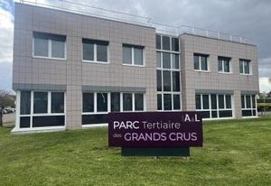 Location bureaux 420 m² Chenôve - Proche rocade et bus