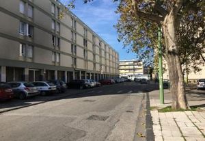 Location local commercial Valence - Quartier Polygon