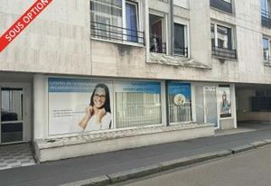 Location local commercial Tours centre-ville - Place Jean Jaurès