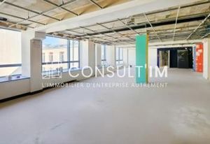 Location bureaux Paris 10 - Proche métro Jacques Bonsergent et Gare de l'Est