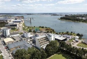 Bureaux neufs à vendre Lorient La Base - Vue mer et parking