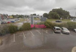 Location bureaux Concarneau - Proche rond-point d'accès à la ville