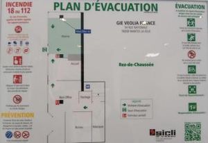 Location local commercial Mantes-la-Jolie - Axe principal
