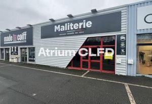 Location local commercial Gerzat zone d'activités