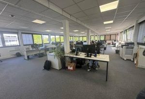 Bureaux à louer Saint-Avertin près échangeur A10