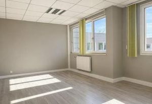 Location bureaux Chenôve - Proche rocade et bus